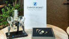 人工関節の手術、その先まで考えてる?―親世代のQOLと感染リスクをめぐる最新の視点 人工関節の手術、その先まで考えてる?―親世代のQOLと感染リスクをめぐる最新の視点